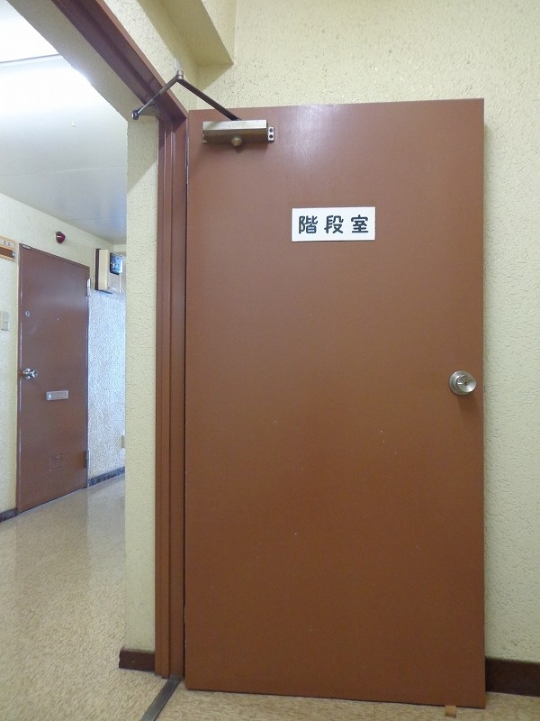 ラポール南青山外観共用部 (20)