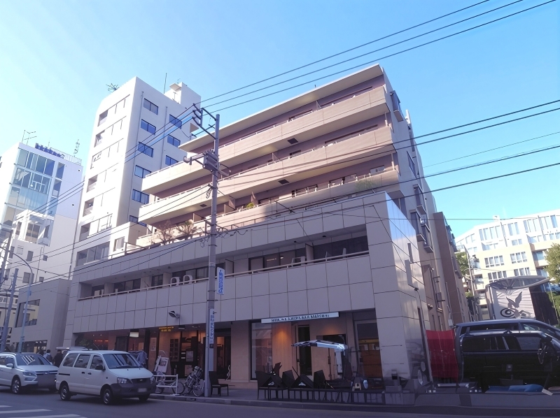 南青山ホームズ