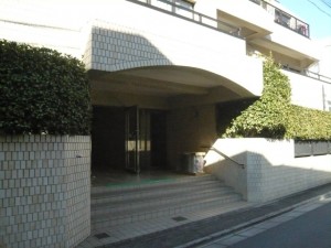 青山ロイヤルフラット外観共用部 (4)