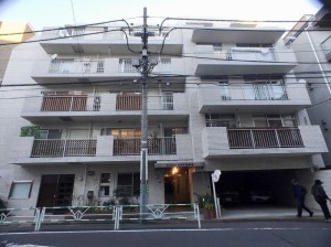 サンビューハイツ北参道外観