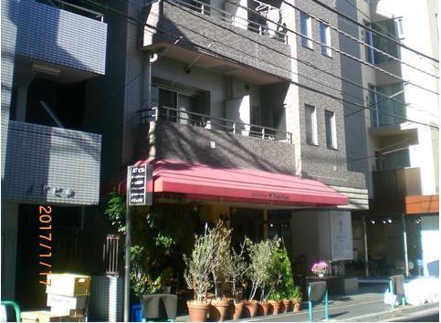 南青山コンパウンド