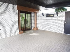 マンションフロイント麻布_エントランス