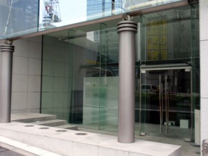 神宮前シティ外観エントランス[1]