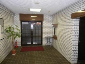 マンションフロイント麻布_エントランス