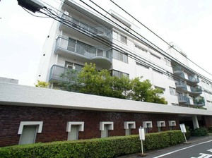 南青山アパートメンツtop.jpg