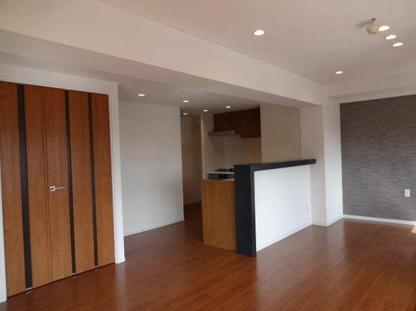 シャンボール常磐松屋内 (5).jpg