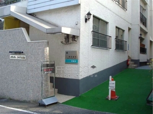 ピロティ青山 (9).jpg