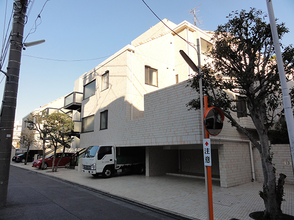 ガーデン南青山 (8).jpg