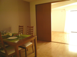 room1.jpg