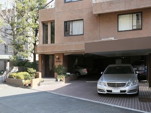 乃木坂パークマンション外観 (10).jpg