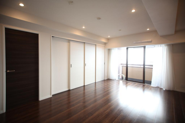 小田急南青山マンション401.jpg