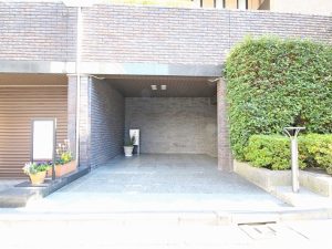 グレディール赤坂