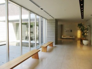 プレミスト南青山-外観共用部