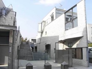 スカーラ神宮前外観 (5)