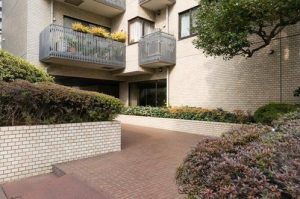 南青山パークマンション_外観共用部