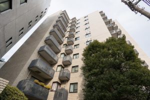 南青山パークマンション_外観共用部