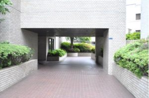 南青山パークマンション_外観共用部