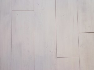 秀和三田綱町レジデンス409号室 (82)