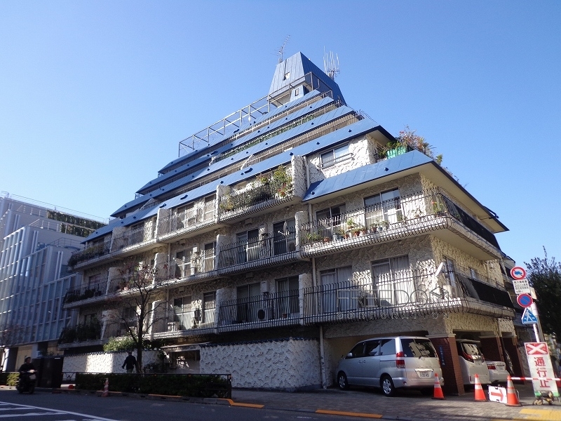 秀和松涛レジデンス