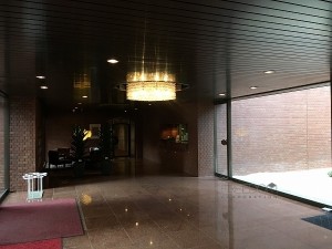 原宿ペアシティのエントランスホール