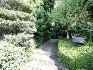 ホーマットレオナ外観 (8)