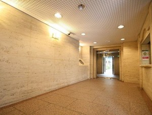 ルネ中目黒ガーデン外観共用部 (3)