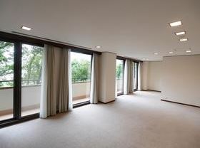 室内1