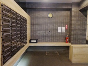 ハイツ赤坂－エントランス内