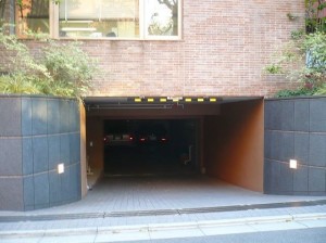 駐車場入り口