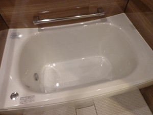 青山コーポラスのバスタブ
