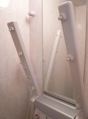 主寝室シャワーブース