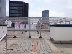 秀和六本木レジデンスの屋上