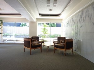 アポセント千駄ヶ谷-エントランス