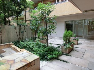 レジェンド南青山ガーデン外観共用部 (6)