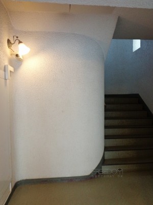秀和高樹町レジデンス外観共用部 (14)