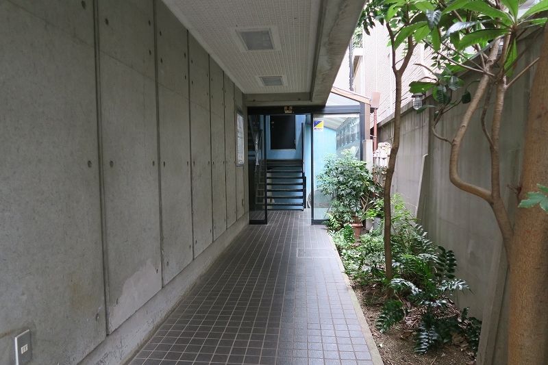 神宮前　小林ビル