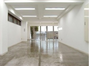 室内1