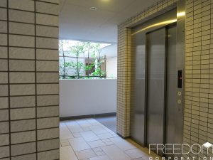オープンレジデンシア南青山ウエストテラス_外観共用部