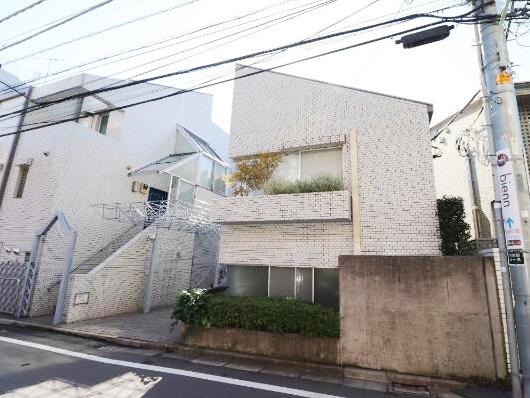 ラミアール神宮前