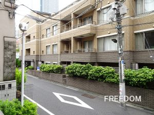ボーン赤坂_1F