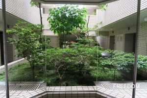 赤坂新坂ハウス