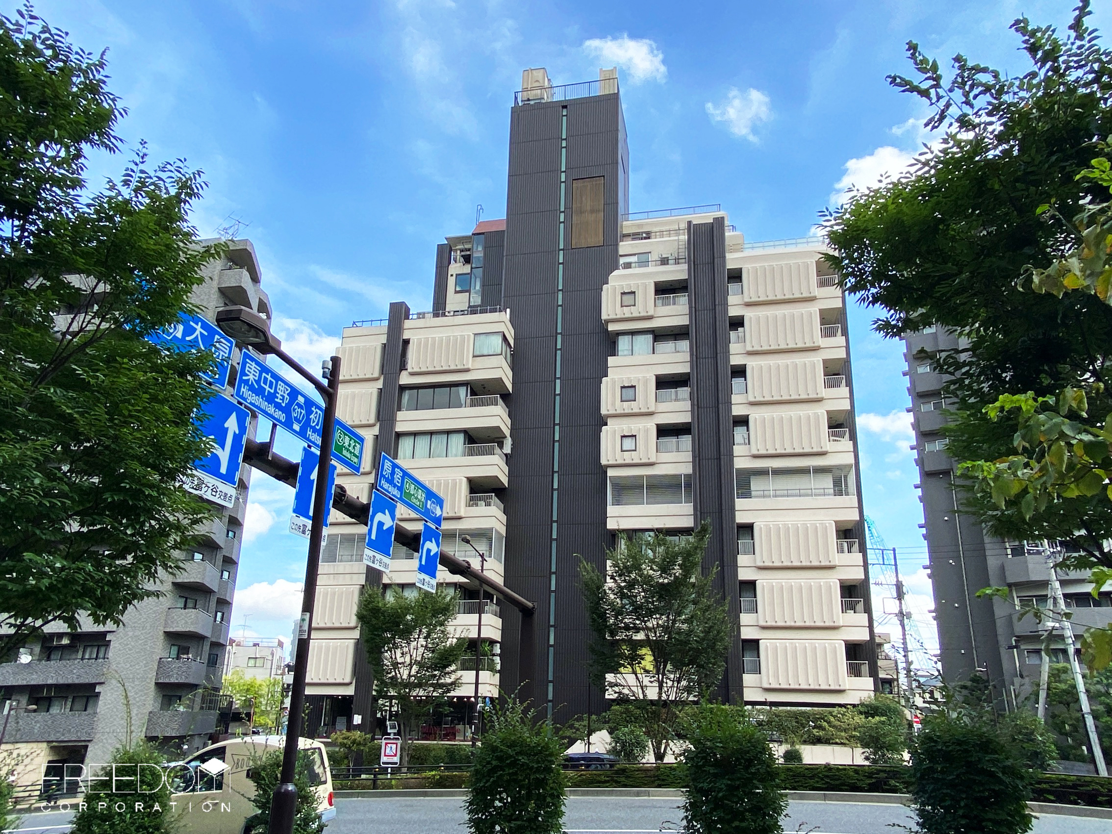 代々木パークサイド