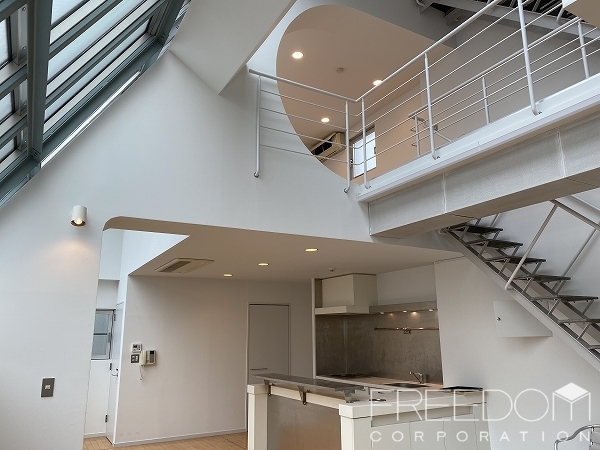南青山STUDIO FLAT