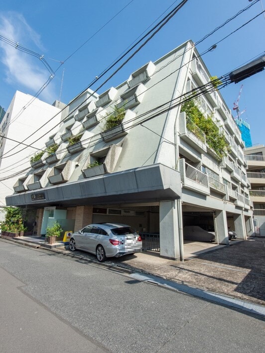 六本木スリースターズマンション