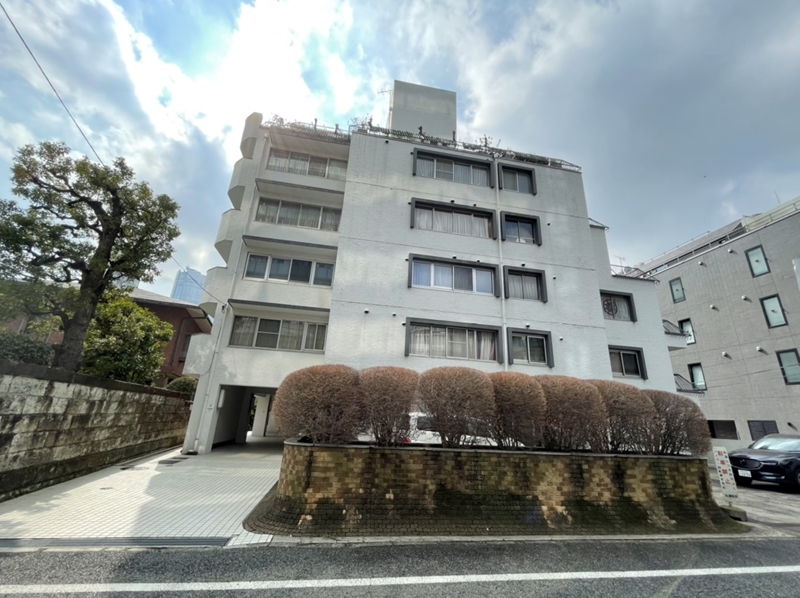 ファミール六本木