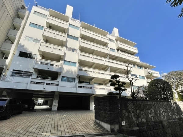 三田マンション
